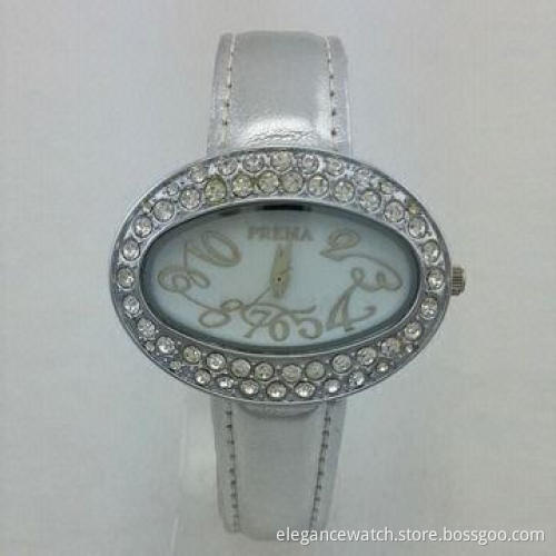 Ladies' watch with stones